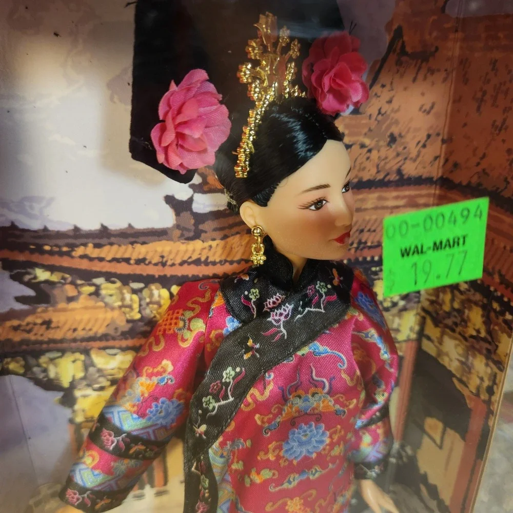 Barbie Dolls of the World Princess of China 2001 Collector Edition 53368 NIB